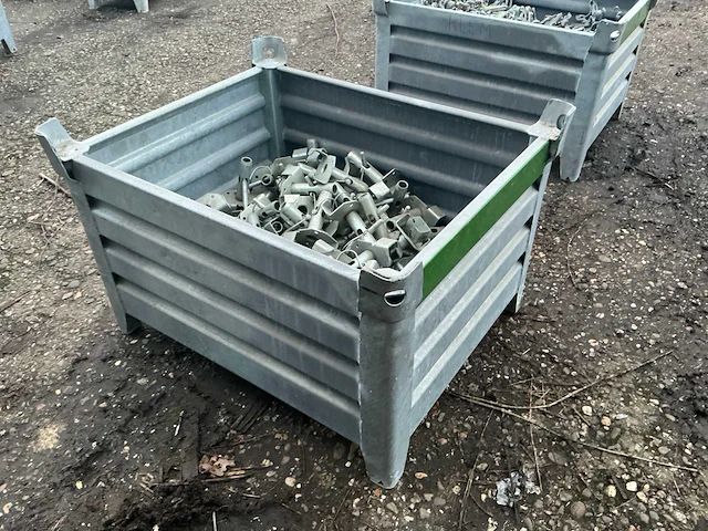 Dokau bevestigingsmateriaal steiger in gegalvaniseerde bak - afbeelding 4 van  5