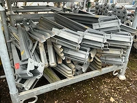 Dokau driepoot steiger (21x) - afbeelding 1 van  7