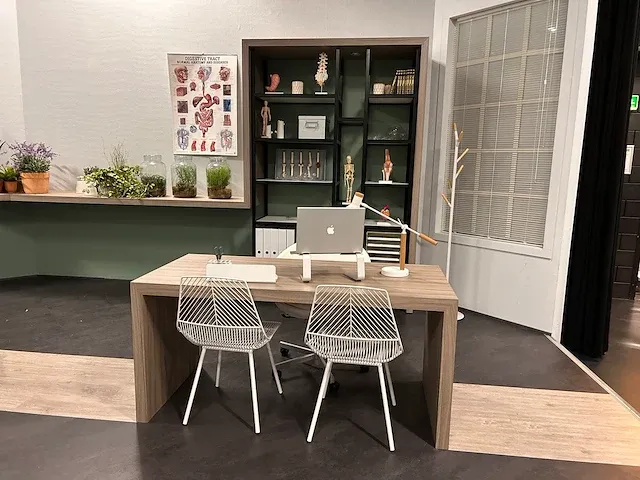 Dokter's praktijk - studio - decor opstelling - afbeelding 1 van  11