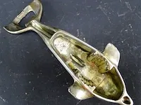 Dolfijn als flesopener - afbeelding 5 van  5