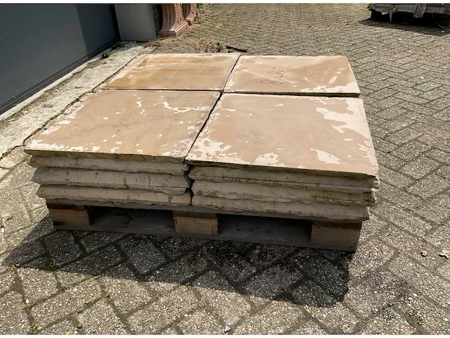 Dolfur natuursteen tuintegel - afbeelding 2 van  4