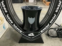 Dom perignon flessen display - afbeelding 6 van  7