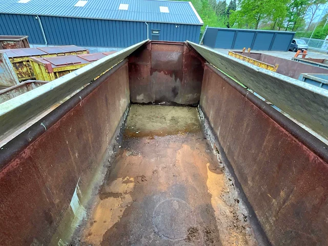 Domat gesloten afzetcontainer / gesloten optrekcontainer - afbeelding 8 van  8