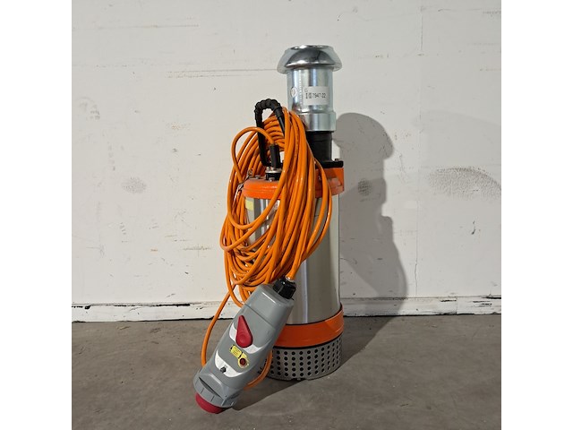 Dompelpomp bouw 72m3 400v ~ proril, tank 422, bouwjaar 2019 - afbeelding 1 van  6