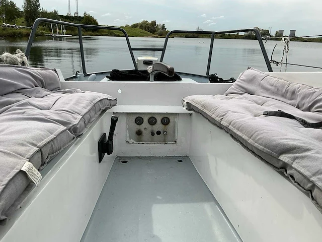 Dompkruiser kajuitboot - afbeelding 25 van  25