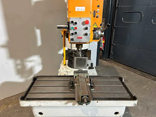 Donau - dr 32 - radiaalboormachine - afbeelding 6 van  9