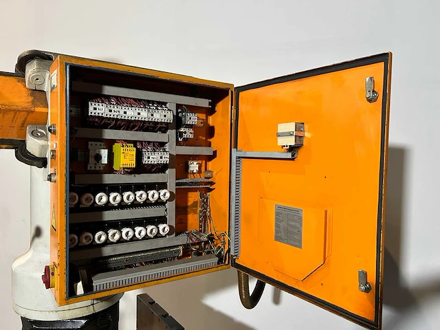 Donau - dr 32 - radiaalboormachine - afbeelding 9 van  9