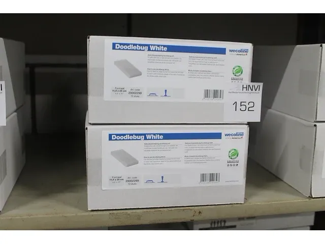 Doodlebug pads white met afmeting 11,5 x 25 cm. 20 stuks in 2 dozen. - afbeelding 1 van  2