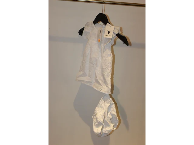 Dooppakje alix, maat 86. winkelprijs € 69,90 - afbeelding 2 van  2