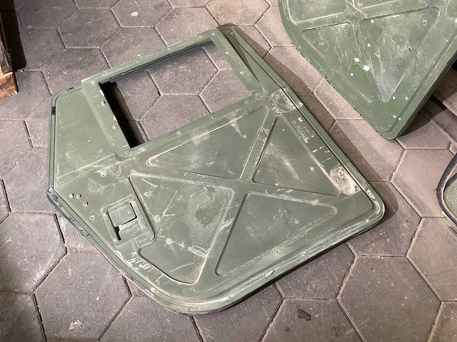 Door - afbeelding 1 van  4