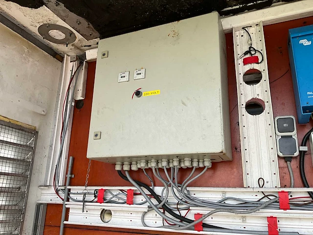 Doornwaard dt 7000 oe gesloten be oplegger - afbeelding 2 van  21