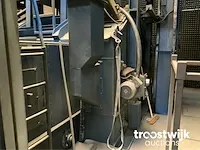 Doorvoer werpstraalmachine - afbeelding 15 van  18
