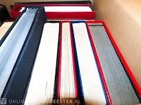 Doos getax € 7.400,00- € 8.550,00 , postzegelcollecties diverse landen - afbeelding 5 van  7