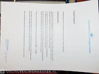 Doos getax € 7.800,00 - € 9.360,00 , postzegelcollecties diverse landen - afbeelding 7 van  9