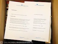 Doos getax € 7.800,00 - € 9.360,00 , postzegelcollecties diverse landen - afbeelding 8 van  9