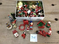Doos kerstpoppetjes - afbeelding 1 van  3