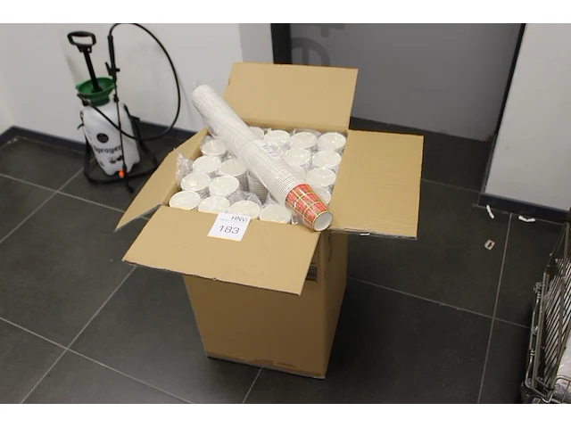 Doos koffiebekers 2500 stuks - afbeelding 1 van  2