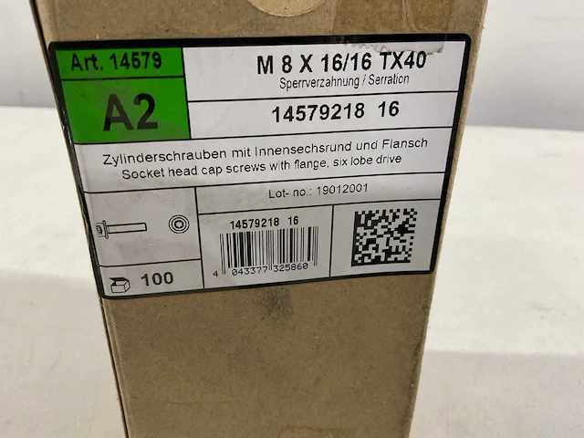 Doos met 100 stuks torx 40 bouten voorzien van borgtandflens m8 x 16 (20x) - afbeelding 2 van  5
