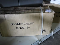 Doos met 60 sunblades zonnebrillen - afbeelding 1 van  1