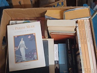 Doos met boeken uit inboedel van alles wat aantal 38 stuks. - afbeelding 1 van  7