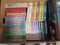 Doos met boeken uit inboedel van alles wat aantal 50 stuks - afbeelding 7 van  7