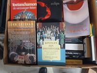 Doos met boeken uit inboedel van alles wat aantal 50 stuks. - afbeelding 3 van  5