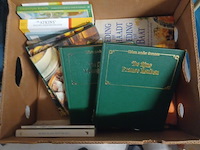 Doos met boeken uit inboedel van alles wat aantal 56 stuks. - afbeelding 5 van  7