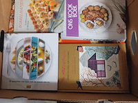 Doos met boeken uit inboedel van alles wat aantal 66 stuks - afbeelding 1 van  5