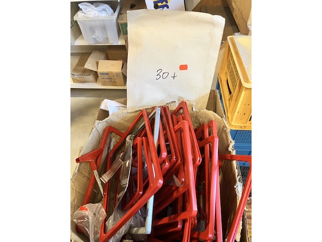 Doos met ca 30 prijskaartramen en accessoires - afbeelding 2 van  11