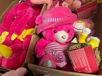 Doos met knuffels - afbeelding 2 van  6