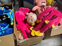 Doos met knuffels - afbeelding 1 van  5