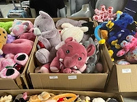 Doos met knuffels - afbeelding 1 van  6