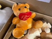 Doos met knuffels - afbeelding 4 van  12