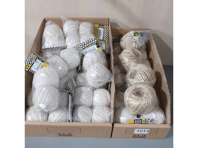 Doos met touw (d1614) - afbeelding 1 van  3