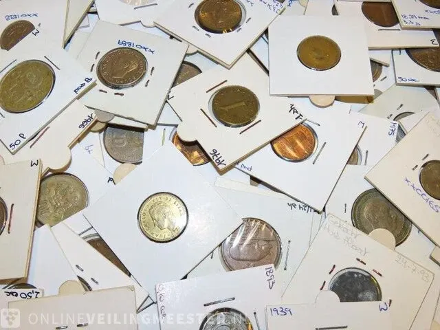 Doos munten uit particuliere inbreng - afbeelding 3 van  21