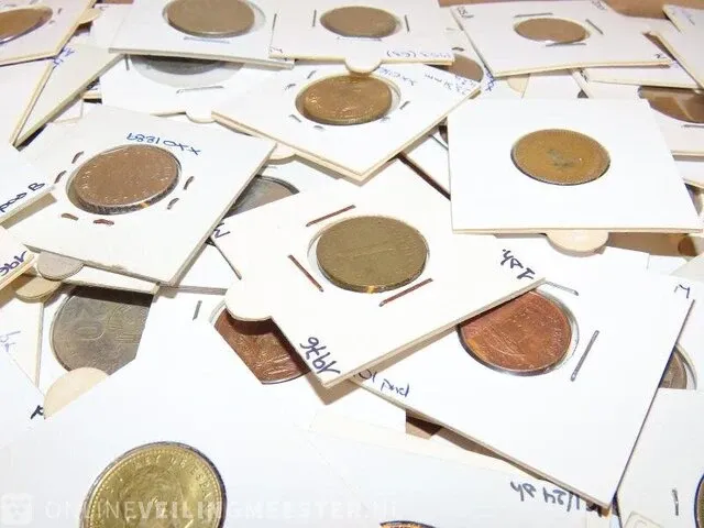 Doos munten uit particuliere inbreng - afbeelding 9 van  21