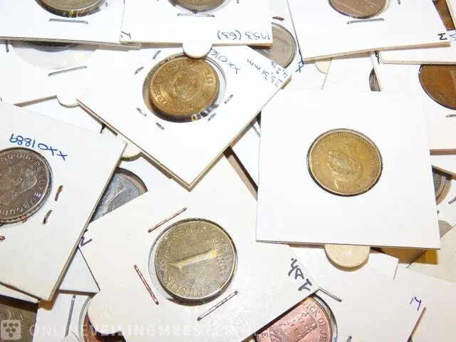 Doos munten uit particuliere inbreng - afbeelding 16 van  21
