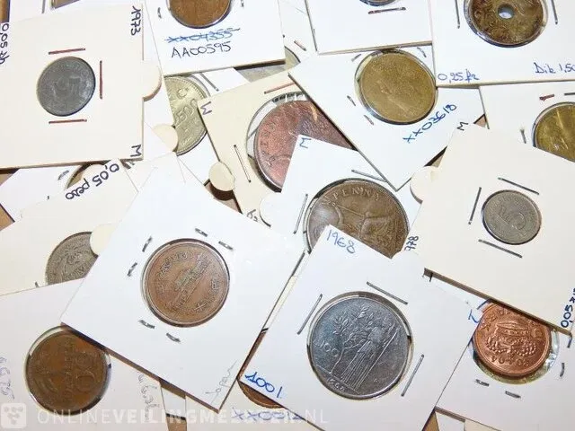 Doos munten uit particuliere inbreng - afbeelding 21 van  21