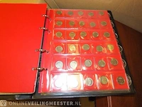 Doos nederlandse muntenalbums - afbeelding 13 van  17
