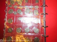 Doos nederlandse muntenalbums - afbeelding 5 van  17
