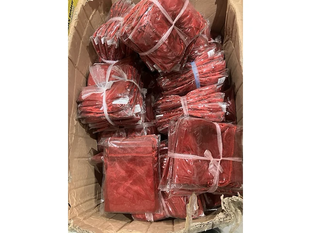 Doos organza zakjes, rood - afbeelding 3 van  4