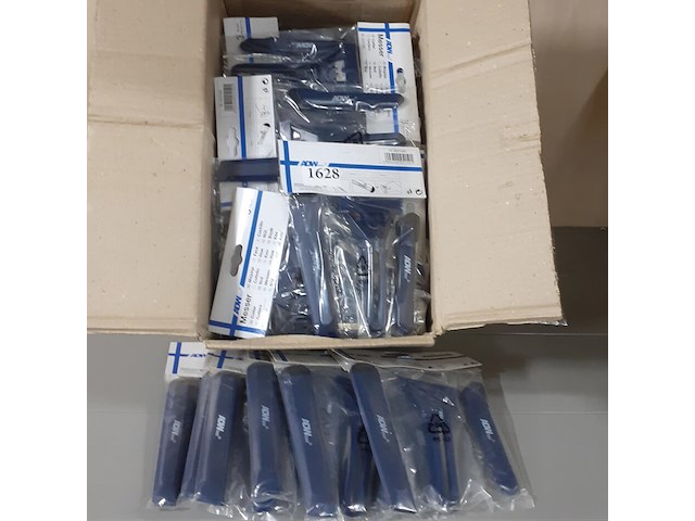 Doos vol sets van 3 afbreekmessen (d1628) - afbeelding 3 van  3