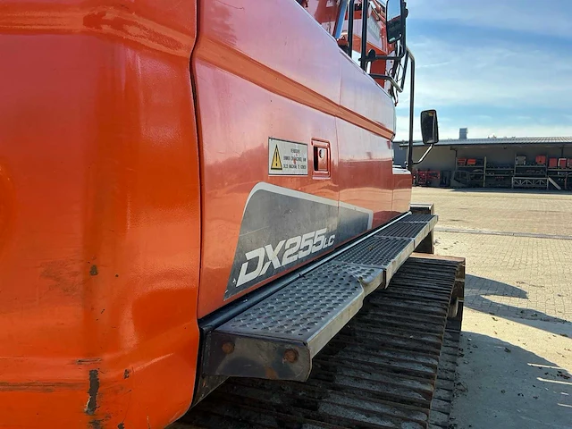 Doosan - 2012 - dx255lc - rupsgraafmachine - afbeelding 11 van  57