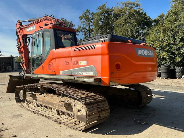 Doosan - 2012 - dx255lc - rupsgraafmachine - afbeelding 56 van  57