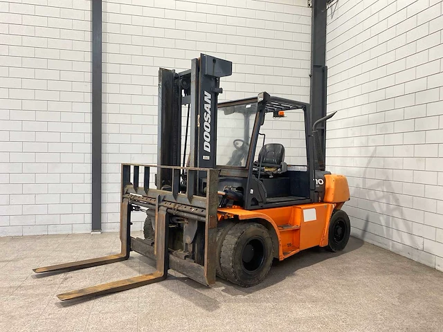 Doosan - d70s-5 (3g) - vorkheftruck - afbeelding 1 van  10