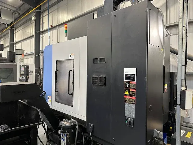 Doosan - dnm 200/ax - cnc bewerkingscentra - afbeelding 4 van  11