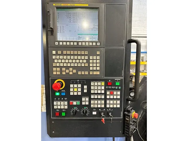 Doosan - dnm 200/ax - cnc bewerkingscentra - afbeelding 6 van  11
