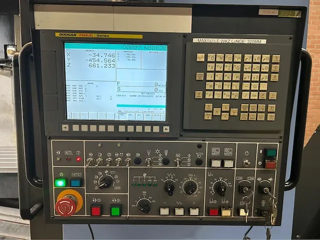 Doosan - dnm 750 - cnc bewerkingscentra - afbeelding 12 van  14