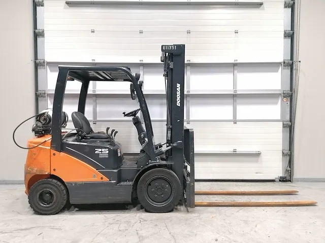 Doosan - g25p-7 - vorkheftruck - afbeelding 6 van  10
