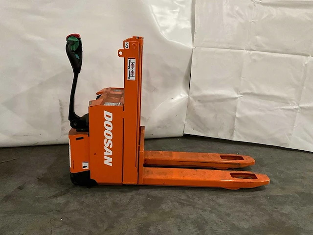 Doosan - ledd 12.5/18 - elektrische dubbeldek palletwagen - 2015 - afbeelding 10 van  12